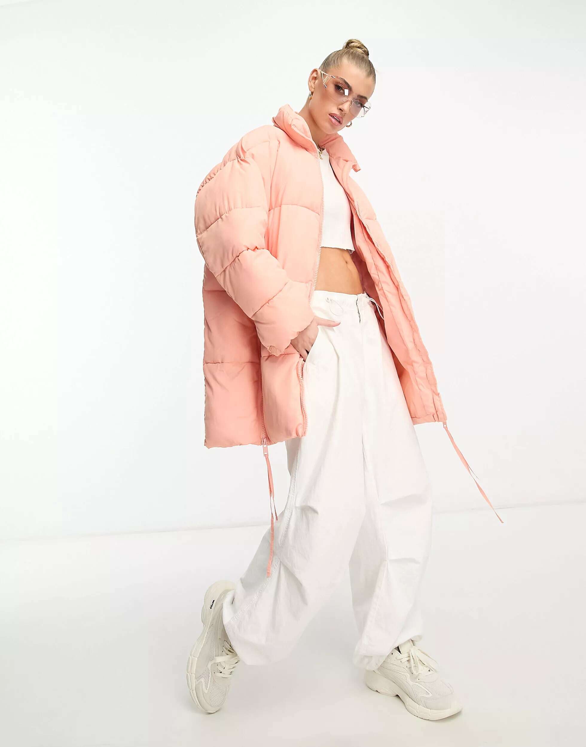 Розовая удлиненная куртка-пуховик DTT Sarah Don't Think Twice