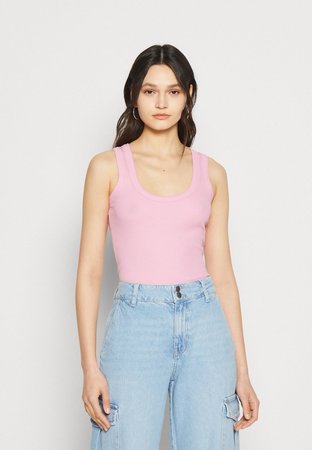 

Топ Cotton On