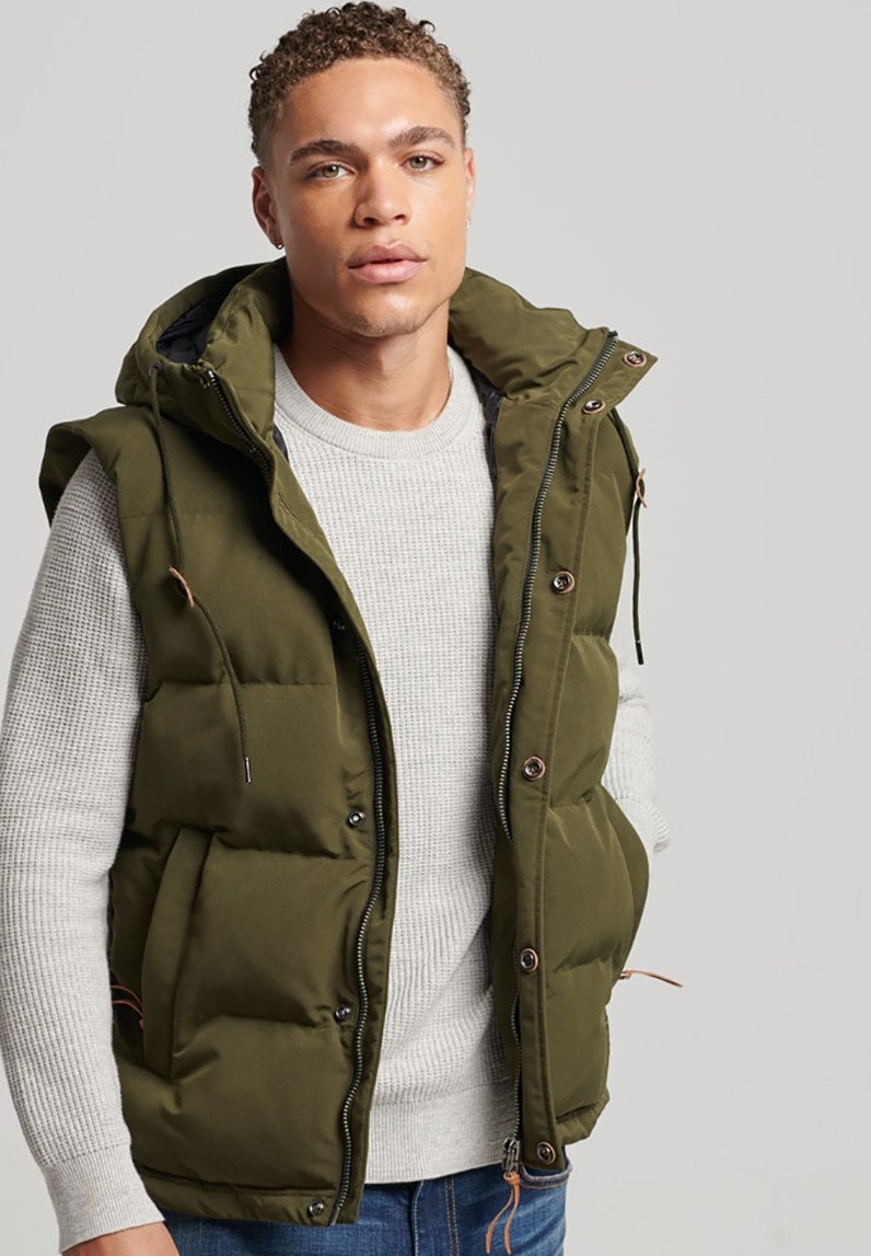 

Жилет Superdry ЭВЕРЕСТ, цвет olive