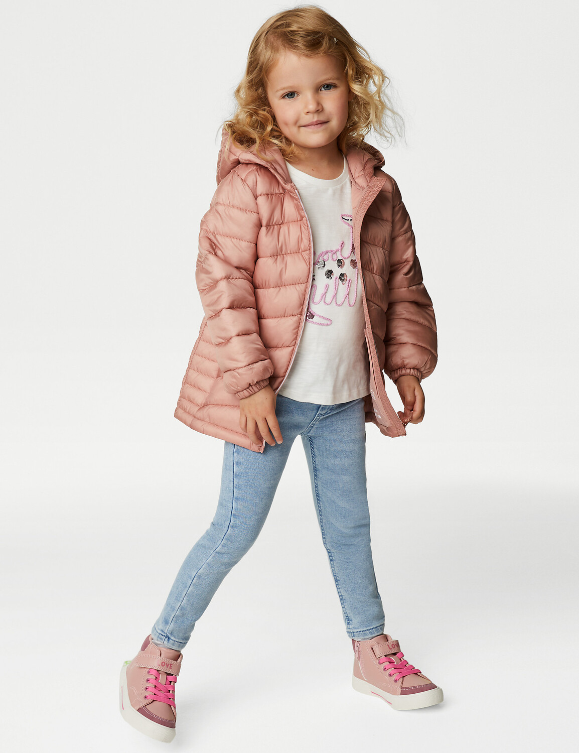 

Легкое стеганое пальто Stormwear (2–8 лет) Marks & Spencer, розовый
