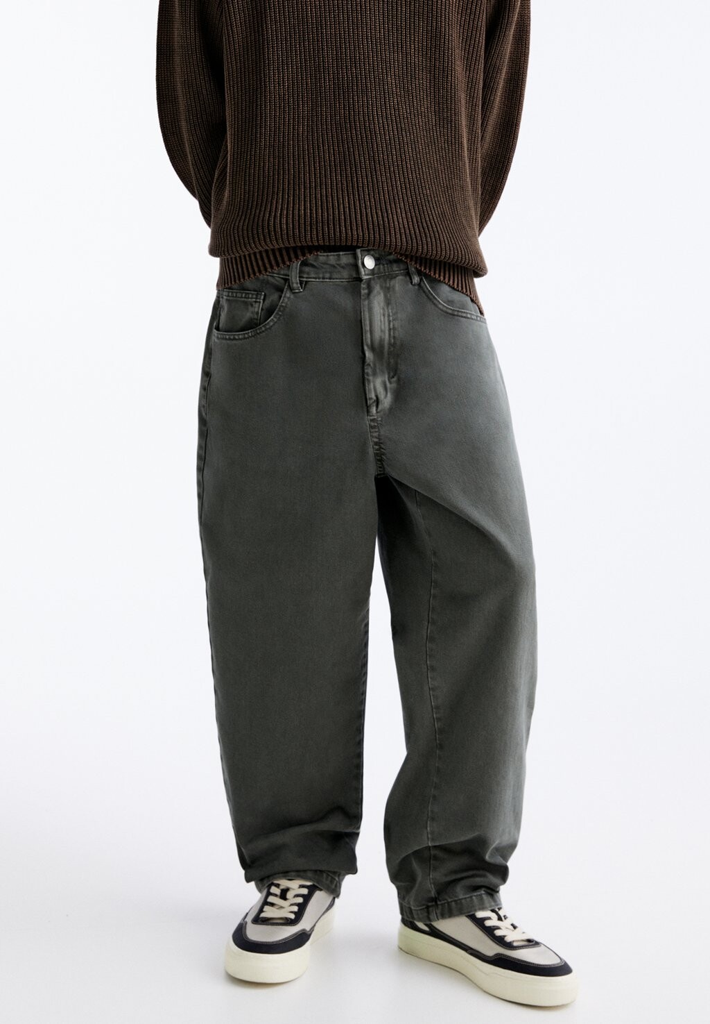 

Джинсы свободного кроя WIDE-LEG PULL&BEAR, цвет grey