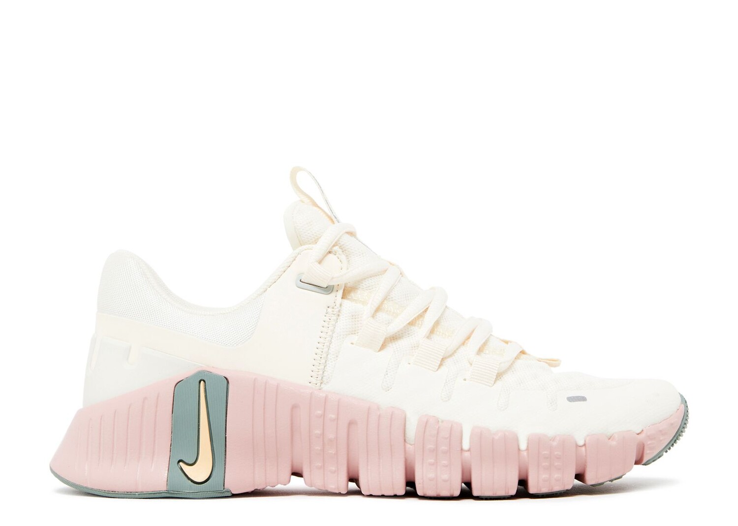 

Кроссовки Nike Wmns Free Metcon 5 'Pale Ivory Ice Peach', розовый