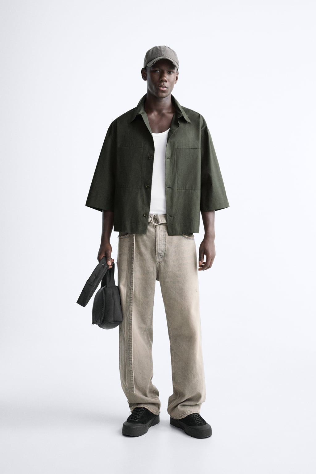 

Кожаные кроссовки с кусочками ZARA, черный