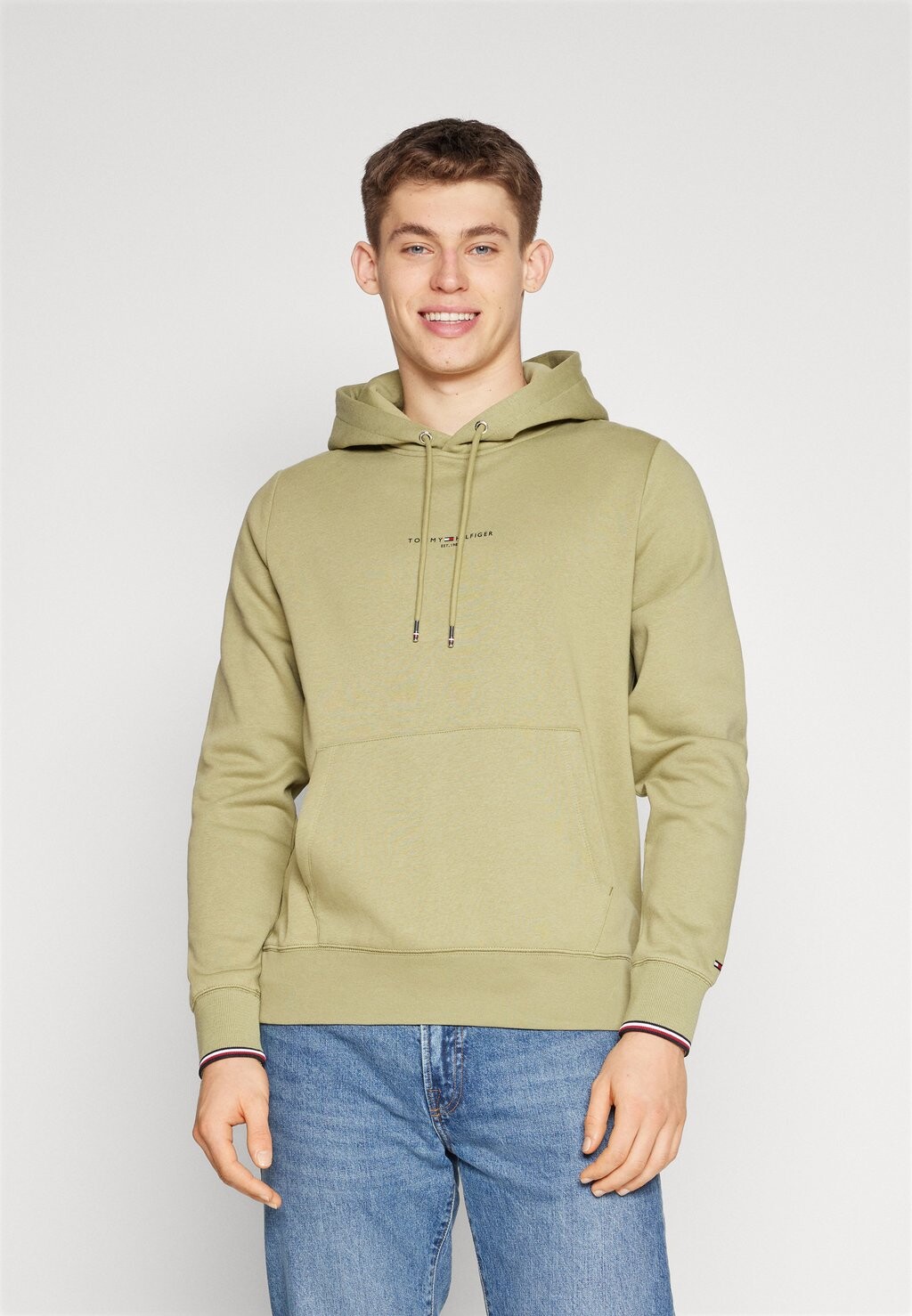 

Толстовка Tipped Hoody Logo Tommy Hilfiger, цвет faded olive