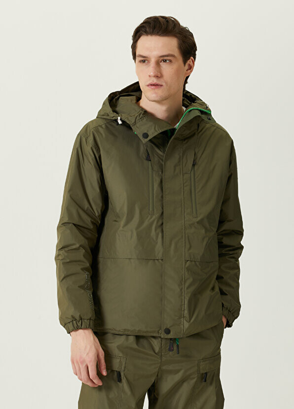 

Хаки пальто с капюшоном Moncler Grenoble