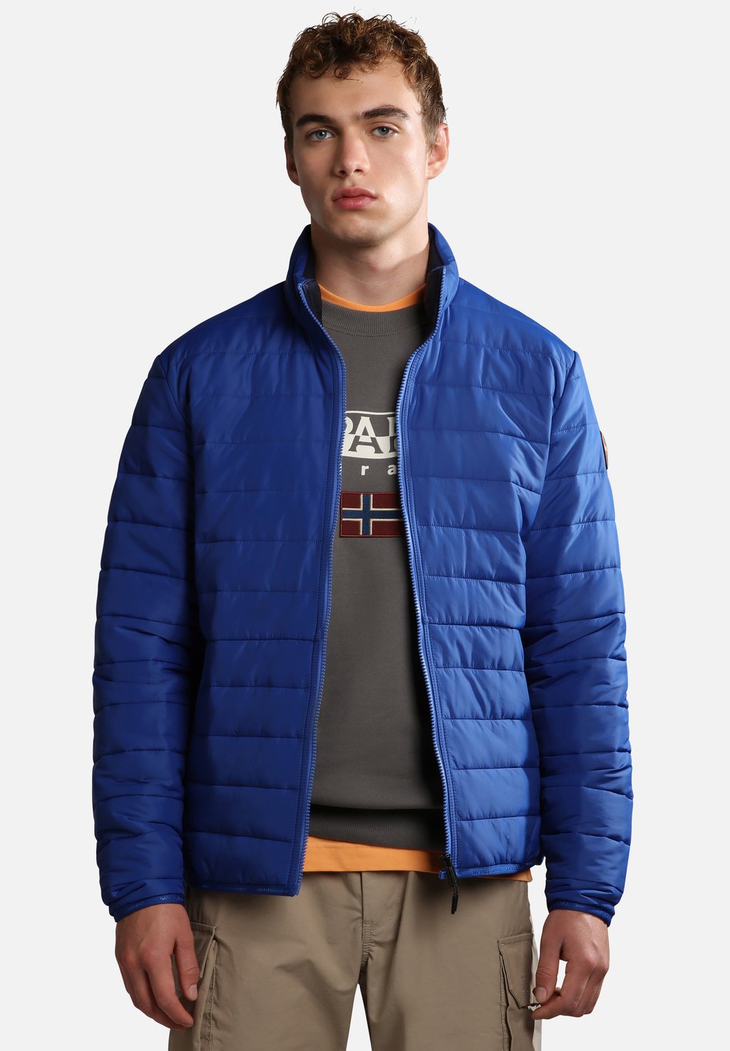 цена Куртка межсезонная АКАЛЬМАР Napapijri, синий мазарин b5a