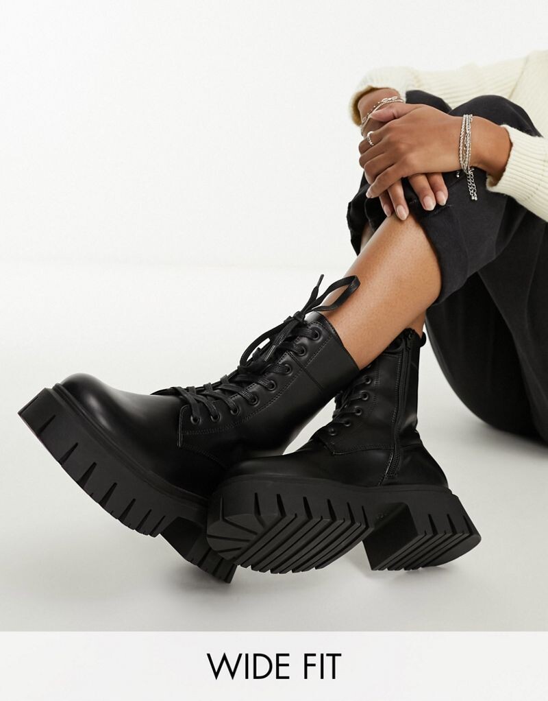 

Черные массивные ботинки на шнуровке ASOS DESIGN Wide Fit Anchor