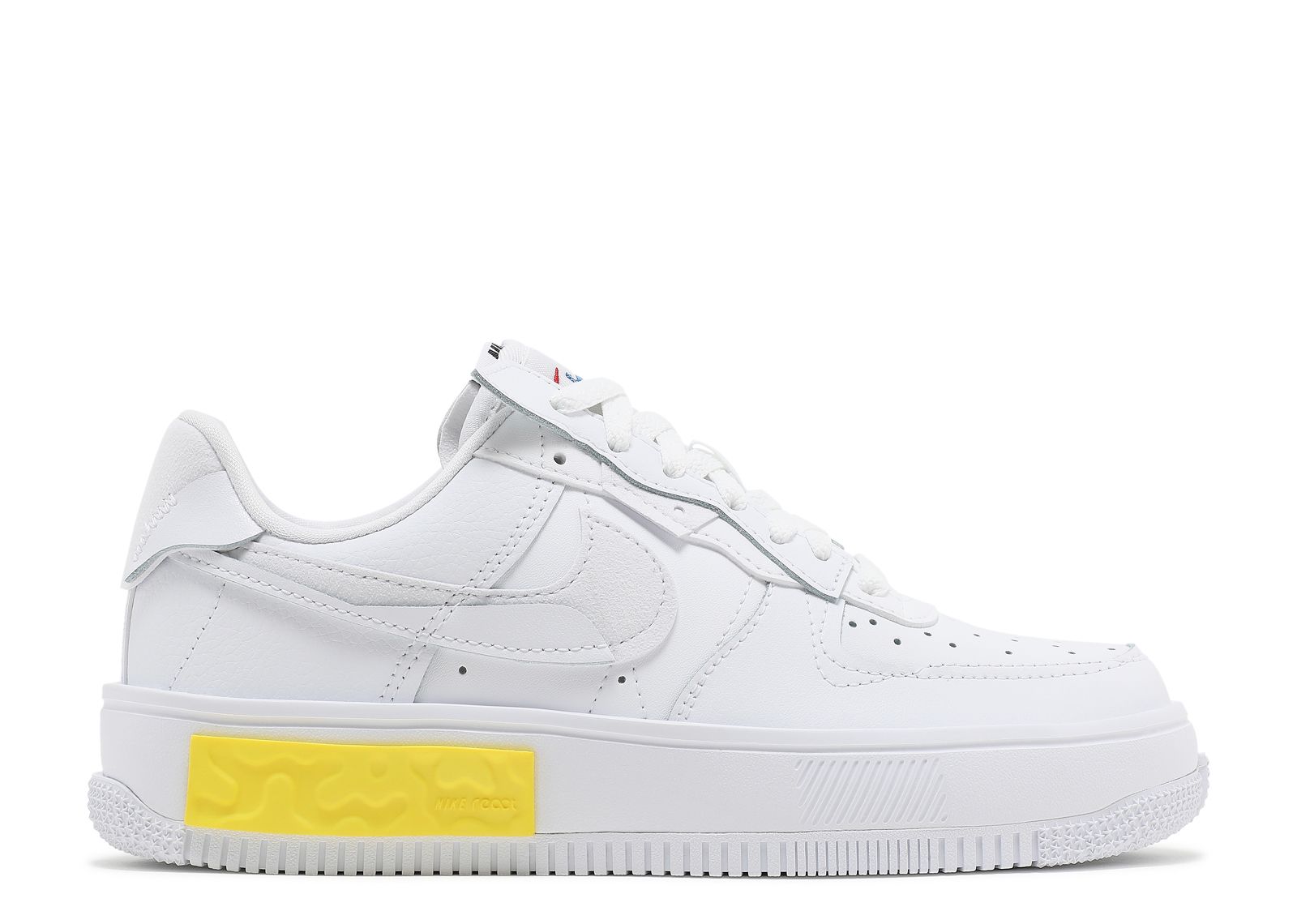 цена Кроссовки Nike Wmns Air Force 1 Fontanka 'White Opti Yellow', белый