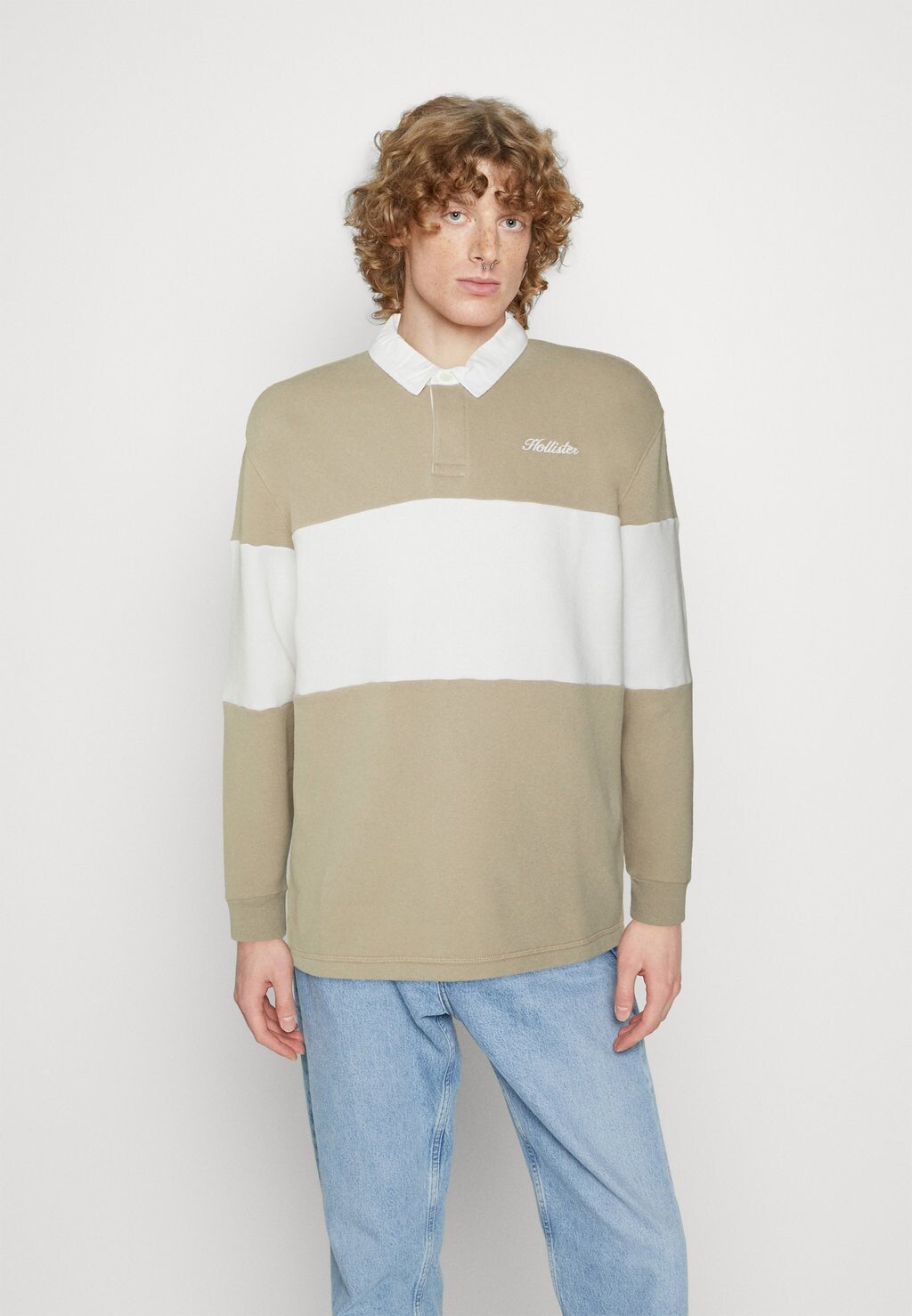 

Толстовка Hollister Co.