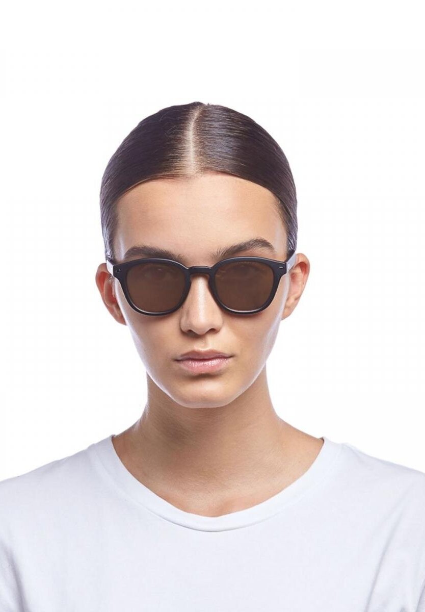 

Солнцезащитные очки Conga [B] Le Specs, цвет matte black