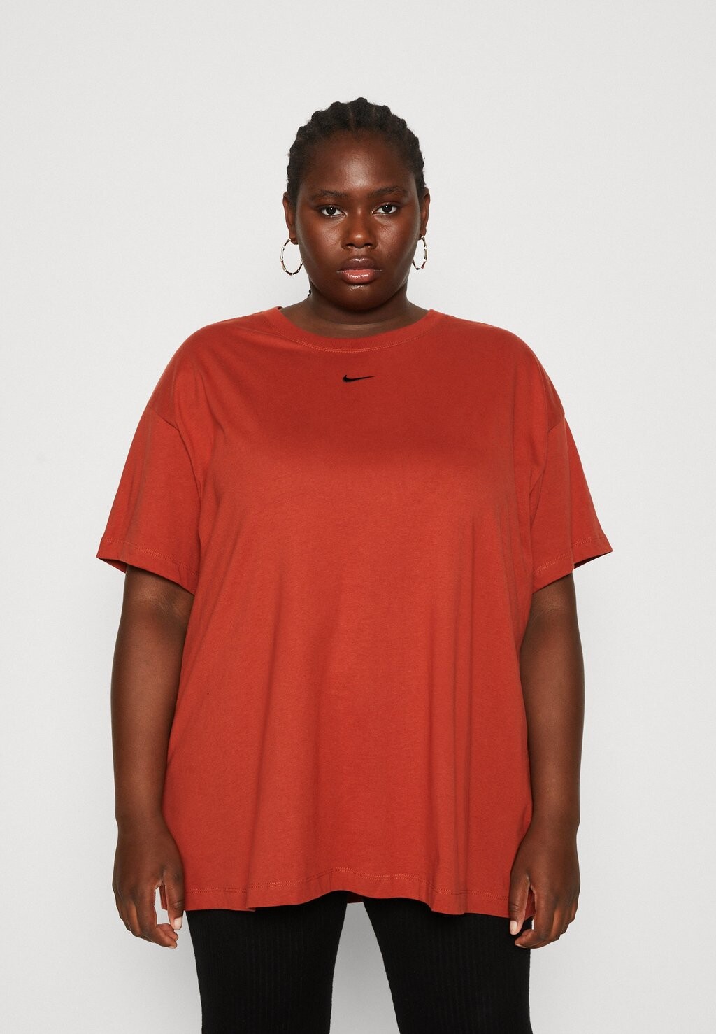 

Базовая футболка Nike ФУТБОЛКА, цвет rugged orange/black