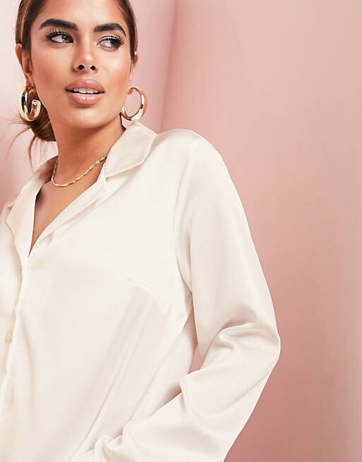 

Свободная атласная рубашка с длинными рукавами цвета устрицы ASOS Design