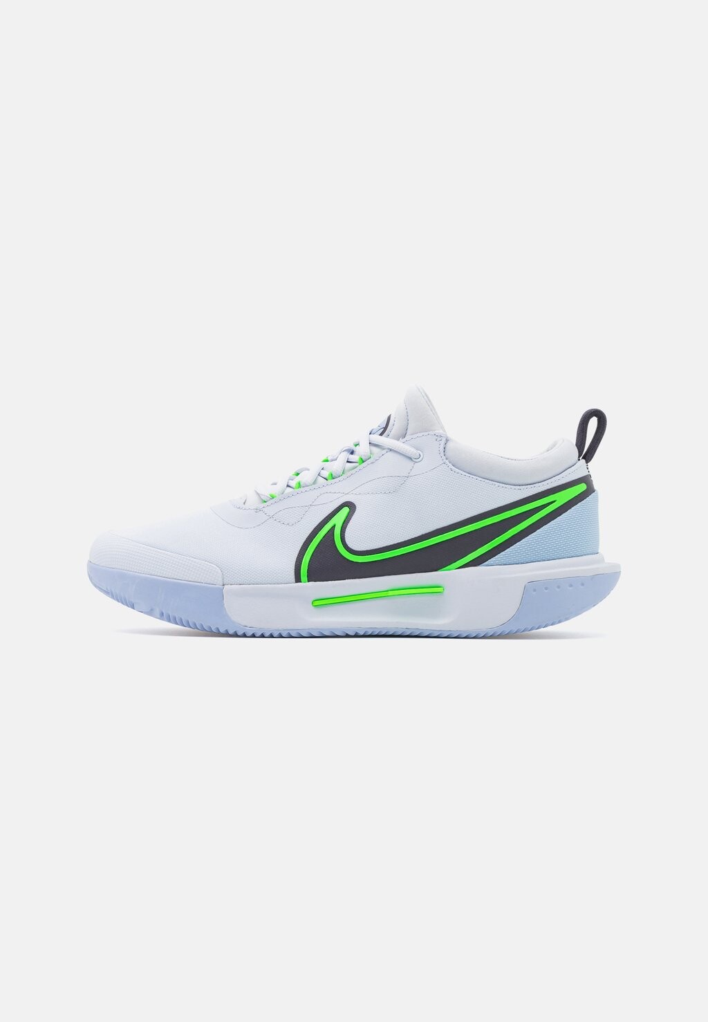

Кроссовки Nike