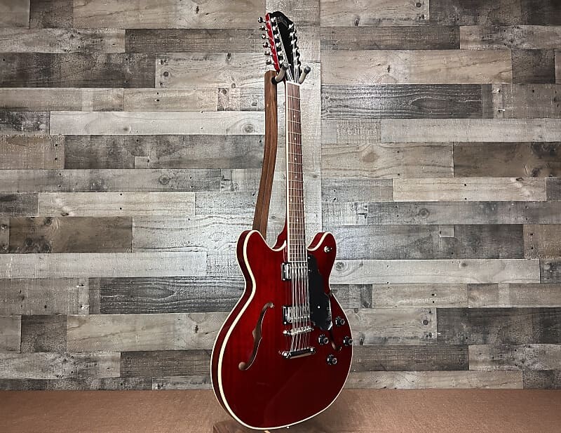 

Электрогитара Guild Starfire I-12 DC 12 String - Cherry Red