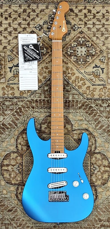 

Электрогитара Charvel Pro-Mod DK22 SSS 2PT CM Guitar in Electric Blue w/ Pro Setup #0846