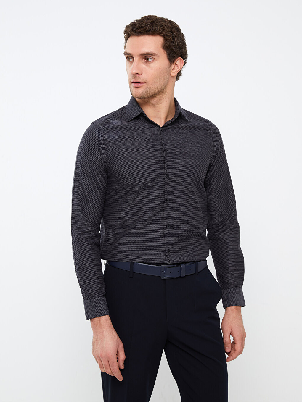 

Мужская рубашка Добби Slim Fit с длинным рукавом LCWAIKIKI Formal, черный