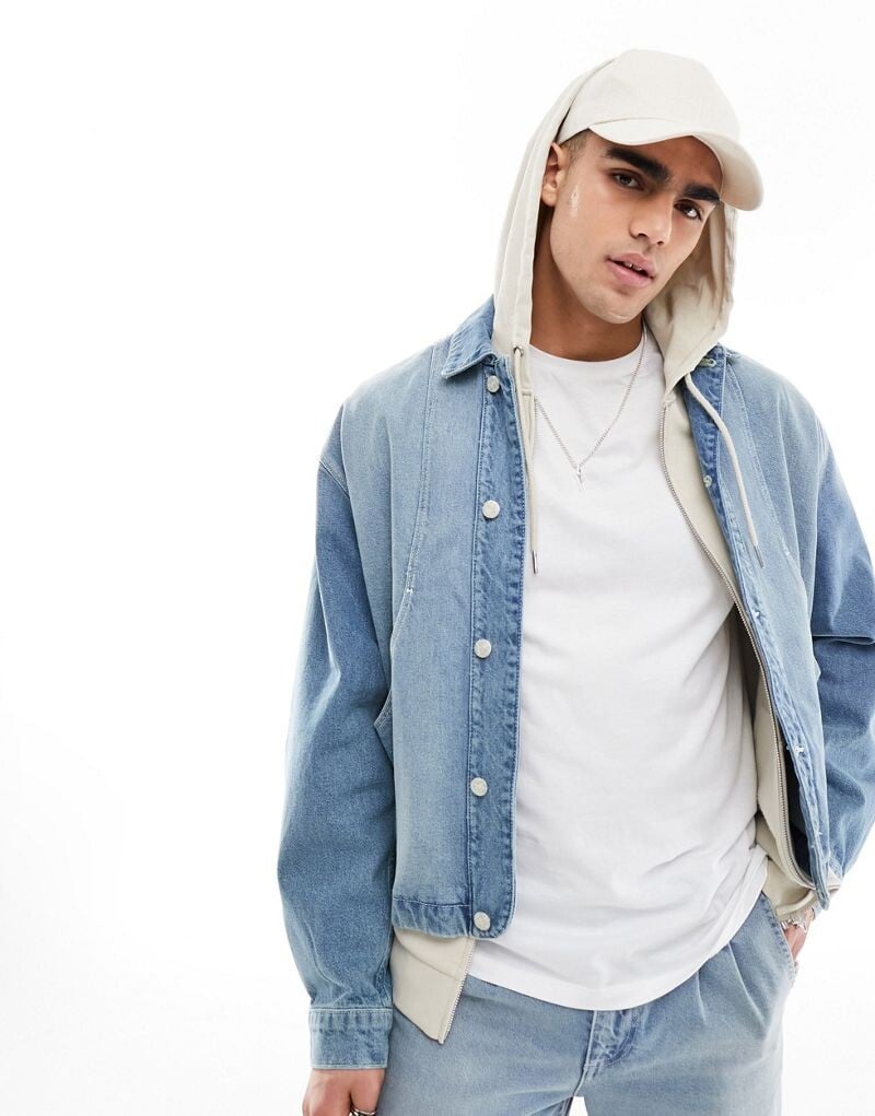 

Джинсовая куртка классического кроя с вставными передними карманами ASOS DESIGN синего цвета