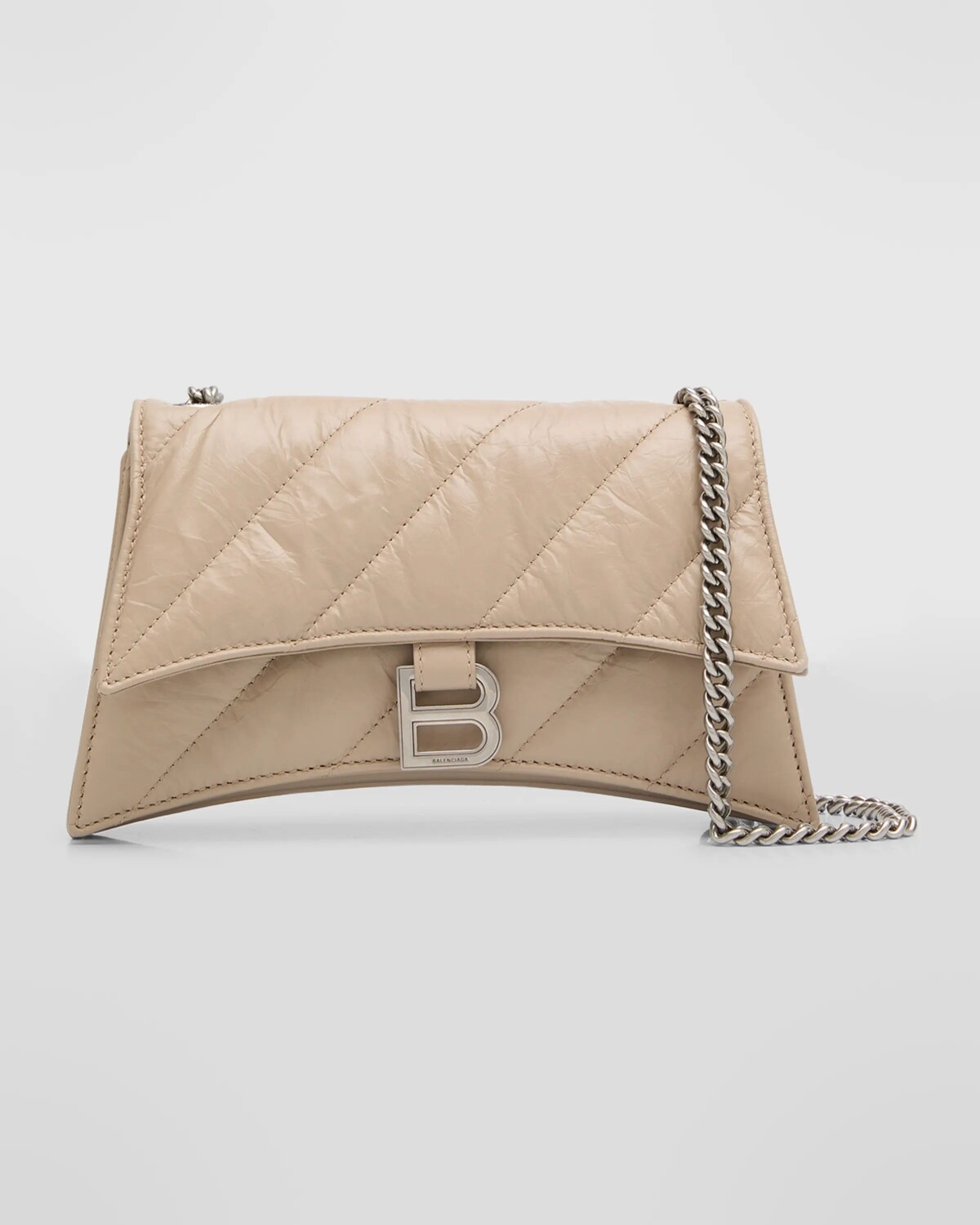 

Стеганая сумка на цепочке Crush XS Balenciaga, цвет 2906 Taupe