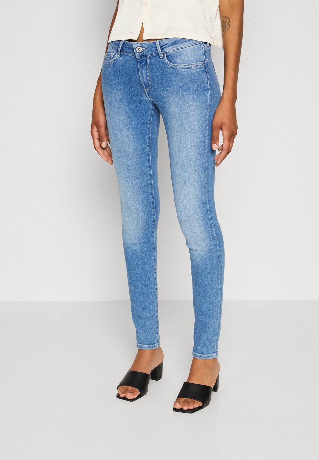 

Джинсы Skinny Fit Pepe Jeans