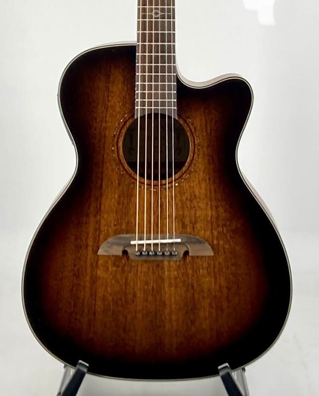 

Акустическая гитара Alvarez Acoustic Electric Shadow Burst Ser#E21125314