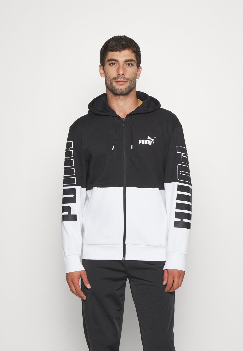 

Толстовка на молнии Puma, черный