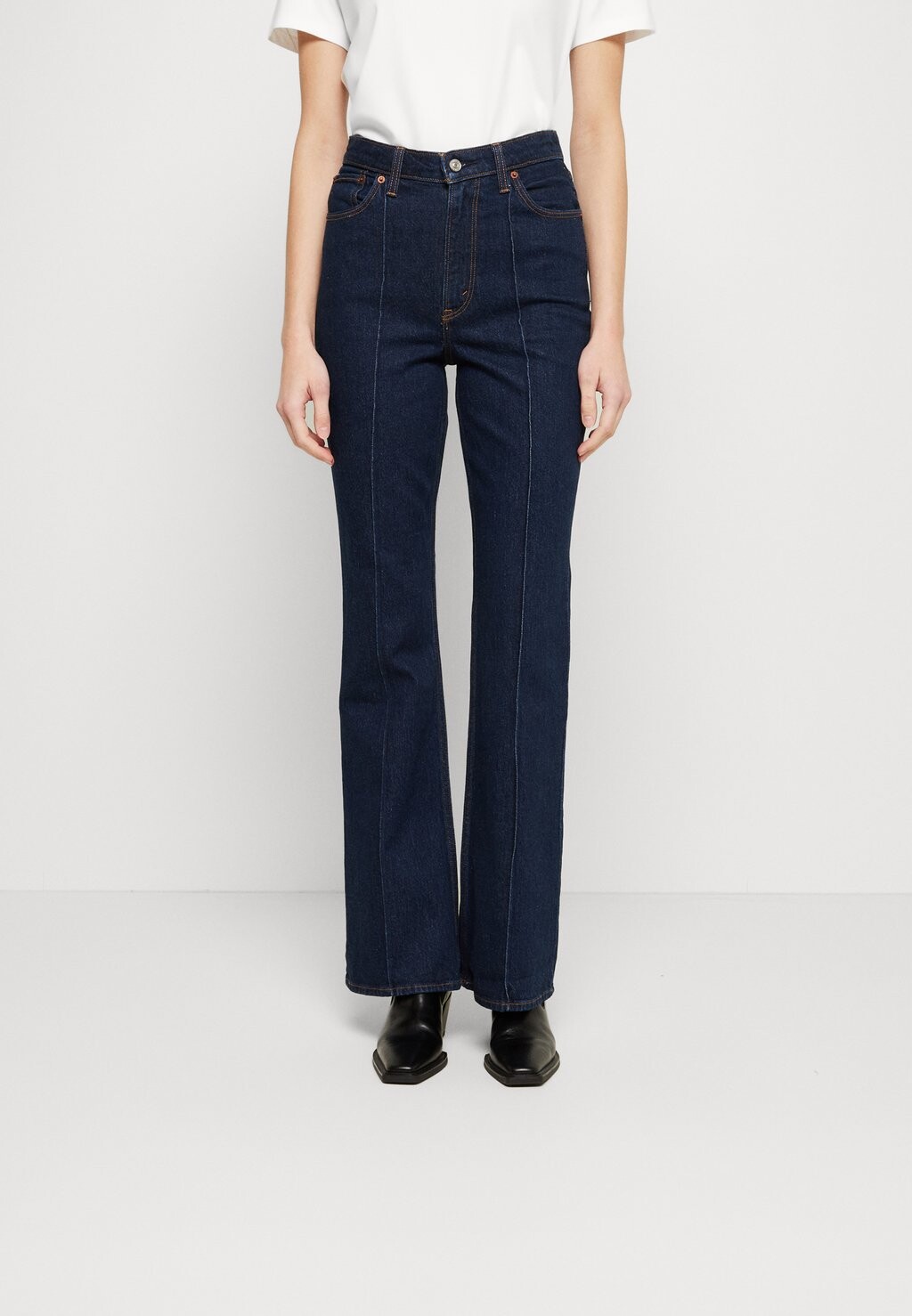 

Джинсы Bootcut Abercrombie & Fitch, темно-синий