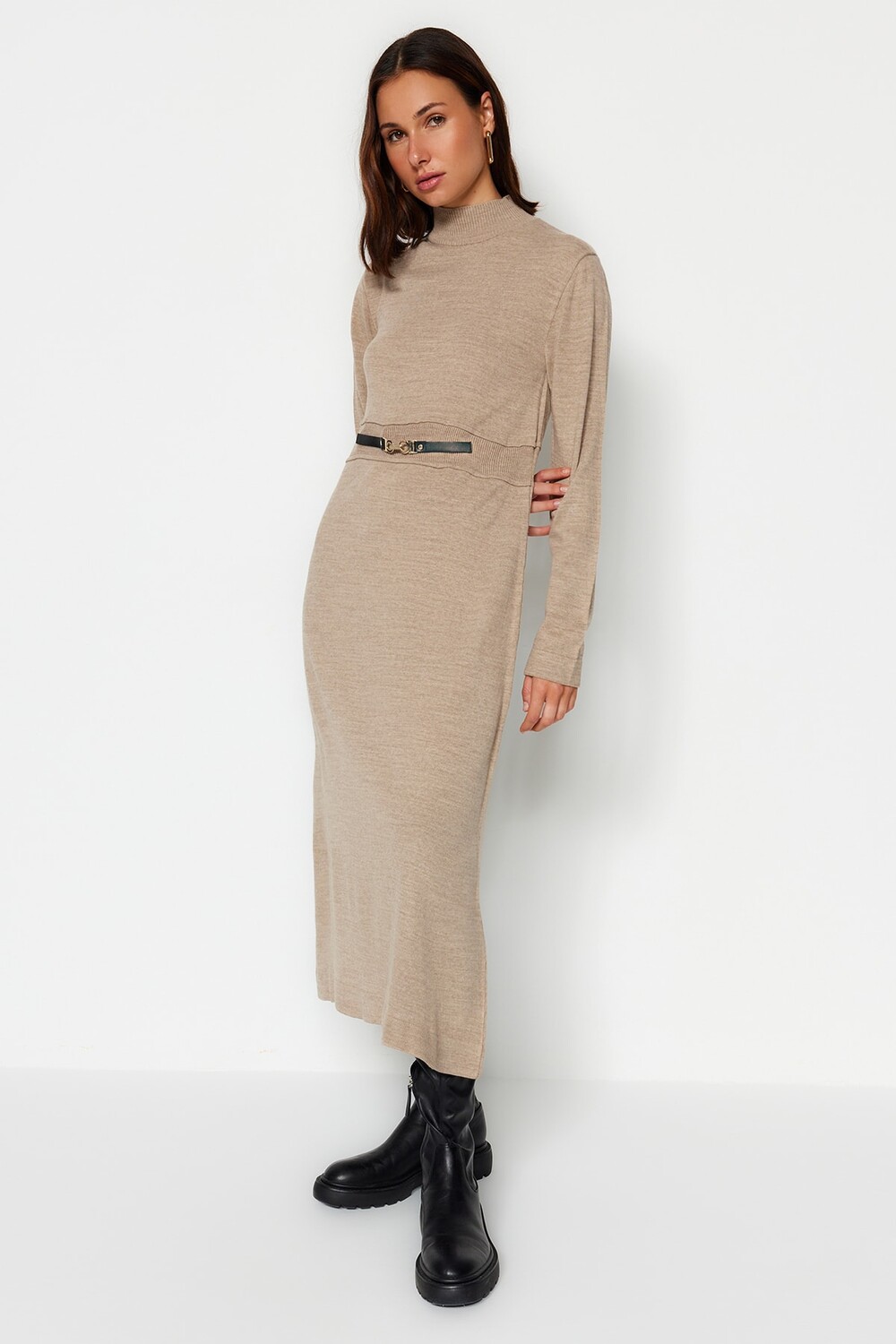 

Платье - Бежевый - А-силуэт Trendyol Modest, бежевый