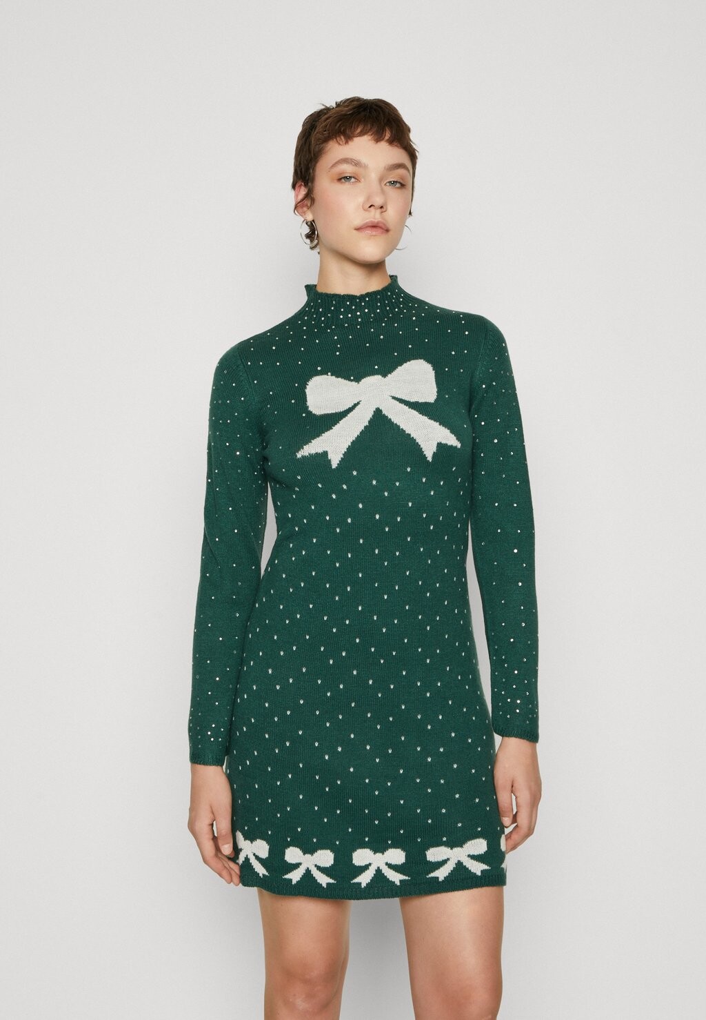 

Платье-футляр PCFIRA CHRISTMAS GLITTER DRESS Pieces, ботанический сад