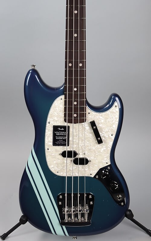 

Басс гитара Fender Vintera II '70s Competition Mustang Bass Competition Burgundy