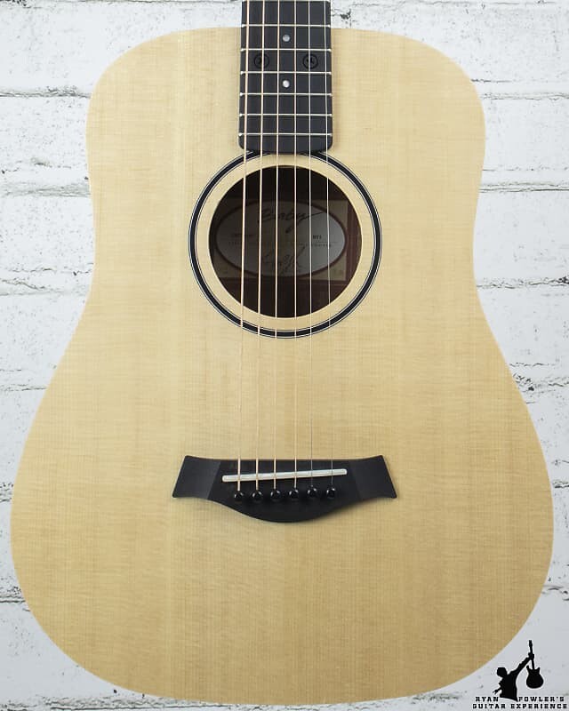 

Акустическая гитара Taylor BT1 Spruce Top w/ Bag