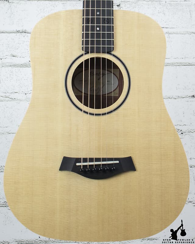 Акустическая гитара Taylor BT1 Spruce Top w/ Bag