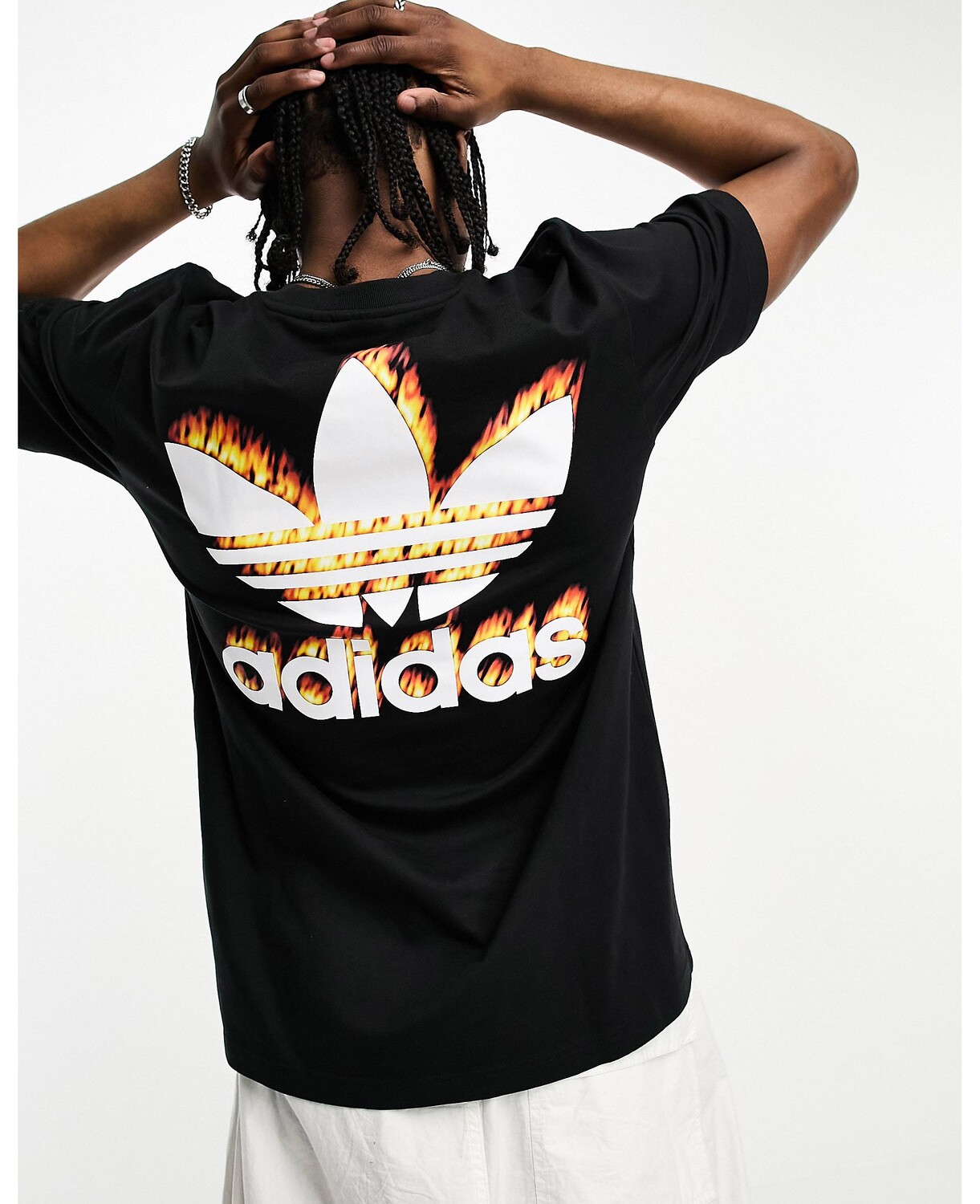 

Черная футболка с трилистником adidas Originals