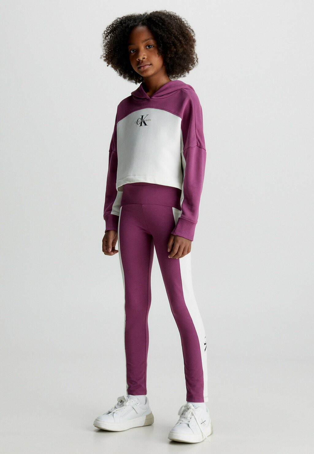 

Леггинсы Colourblock Calvin Klein Jeans, цвет amaranth