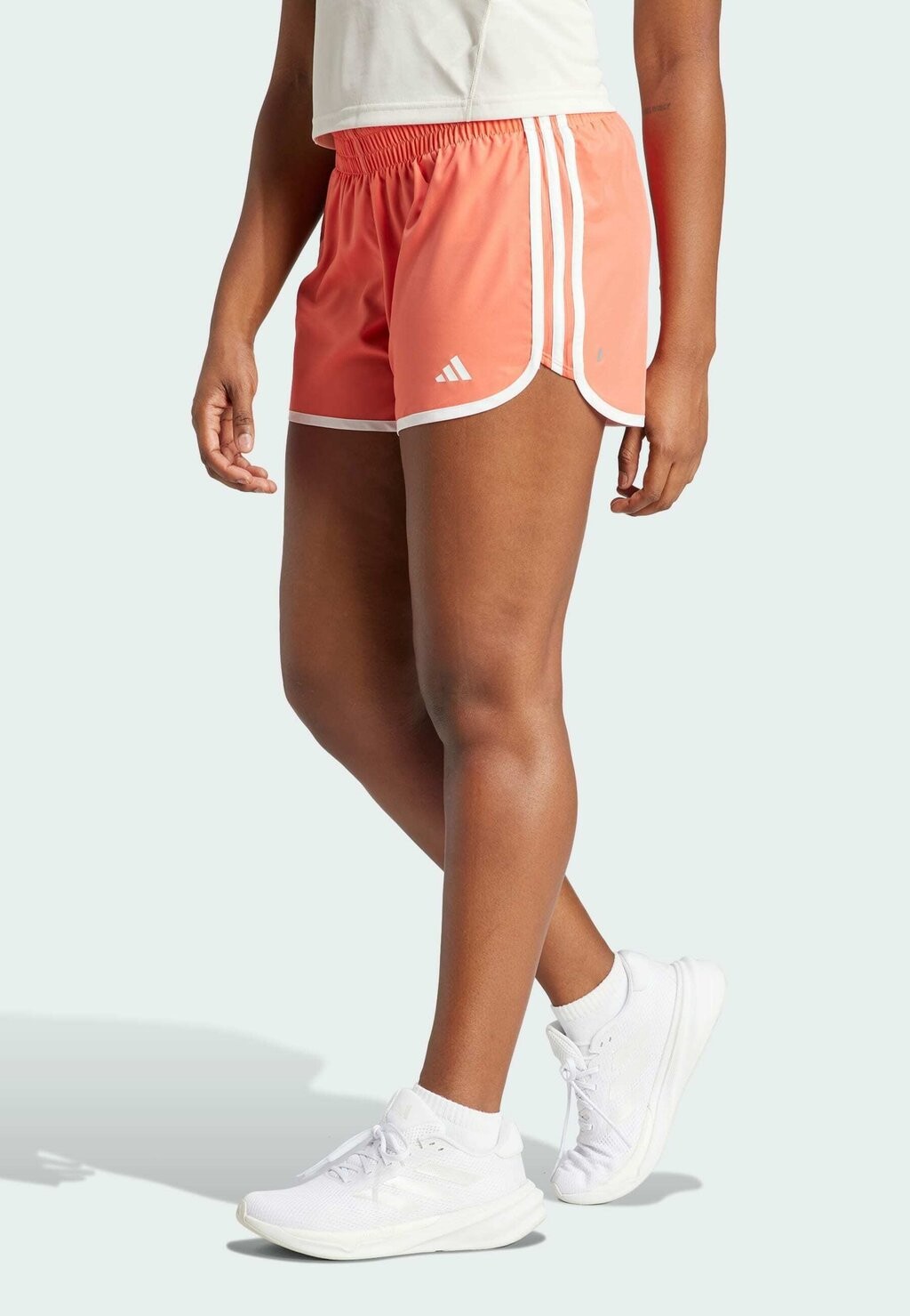 

Спортивные шорты adidas Performance, апельсин