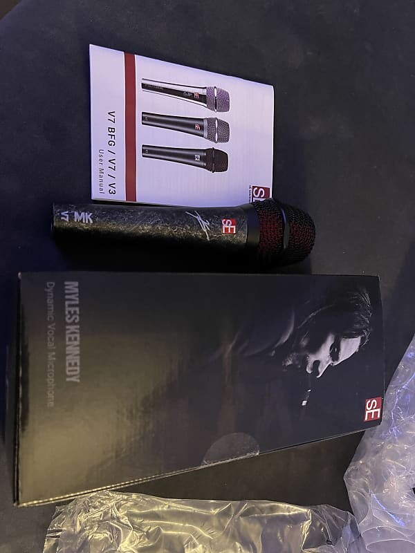 

Микрофон sE Electronics V7 Miles Kennedy signature dynamic vocal microphone