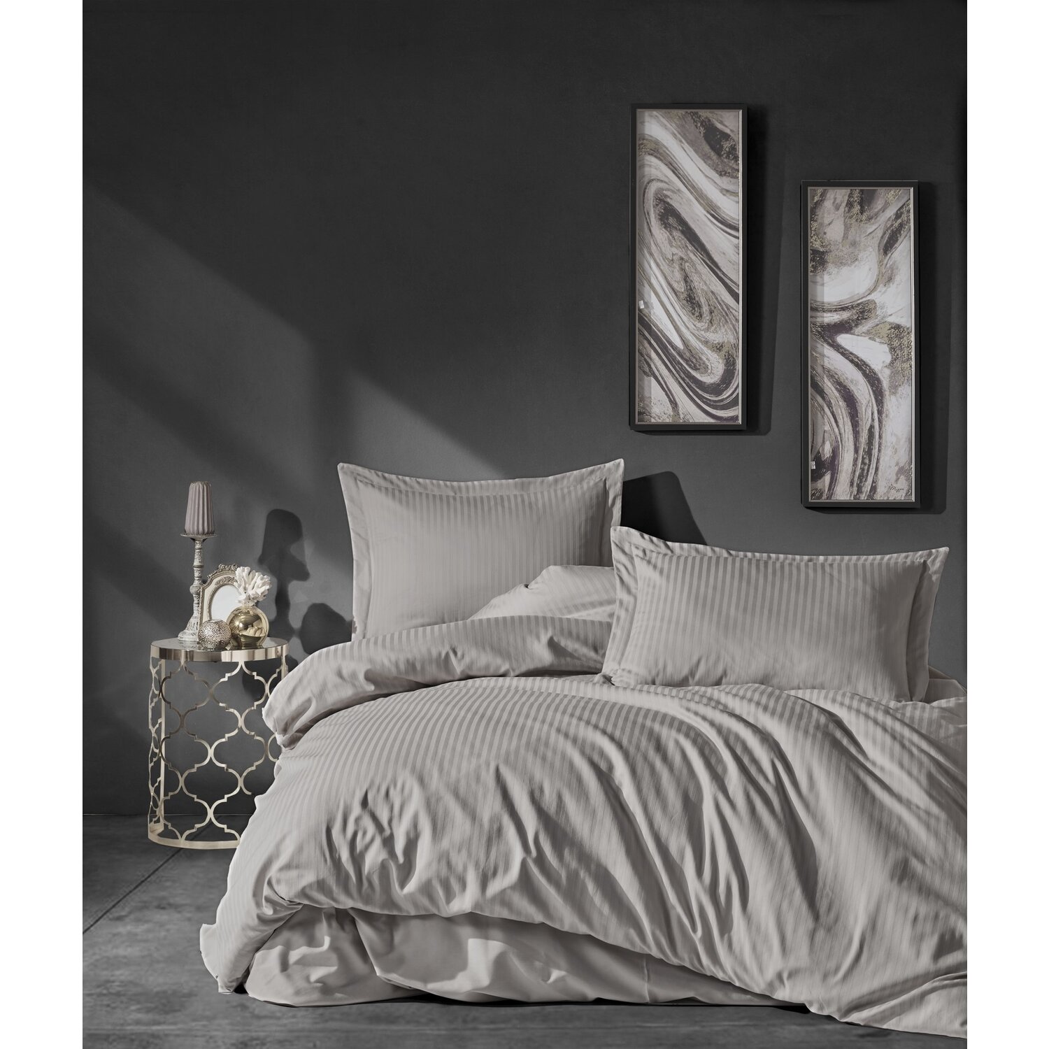 Комплект постельного белья элегантных полосатых атласных двойных пододеяльников бежевого цвета