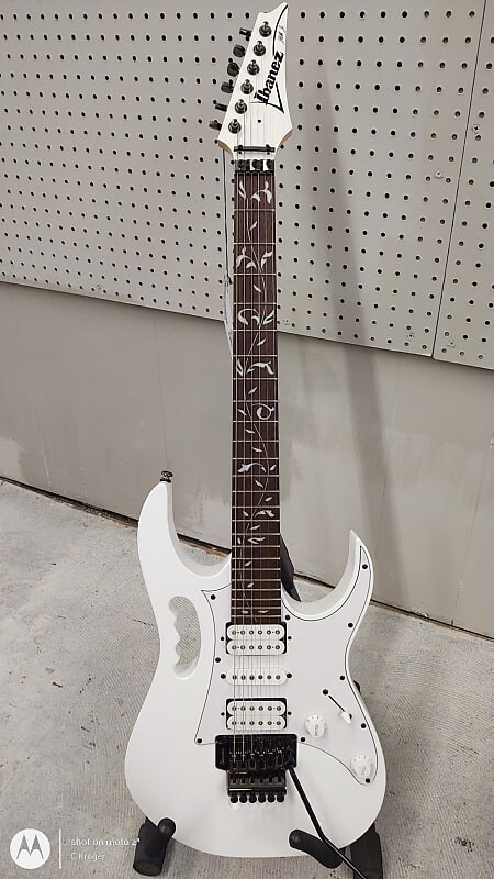 

Электрогитара Ibanez JEM Jr. New - White