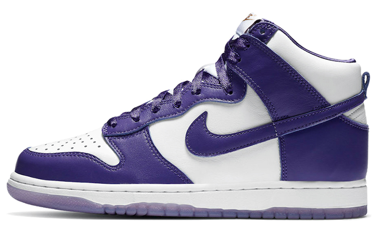 

Nike Wmns Dunk High SP Varsity Purple