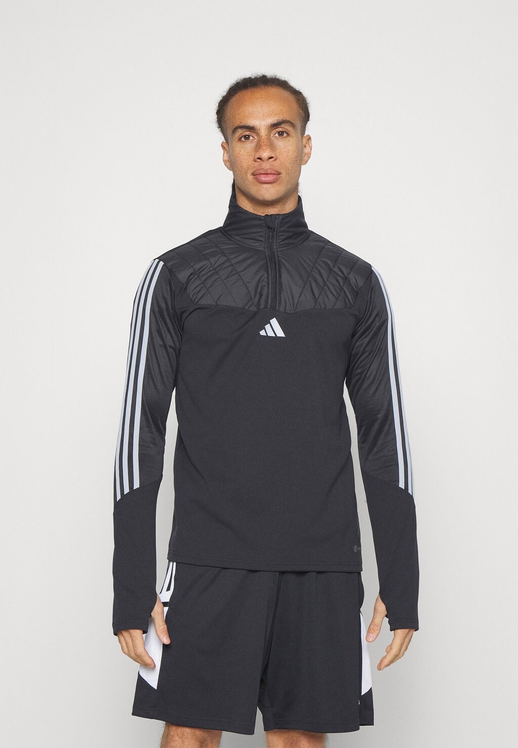 

Футболка с длинным рукавом Tiro 23 Club Winterized Adidas, цвет black/halo silver