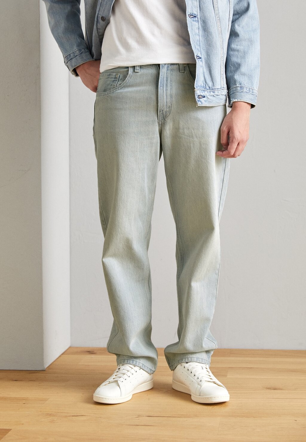 

Джинсы свободного кроя Levi's
