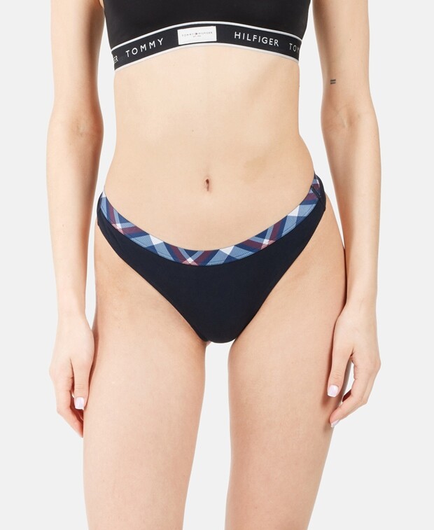 

Стринги, упаковка 3 шт. Tommy Hilfiger, черный