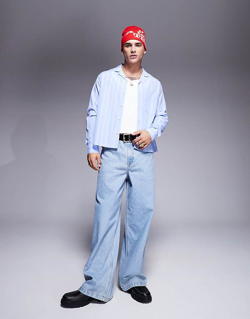 

Светло-голубые суперширокие джинсы ASOS DESIGN