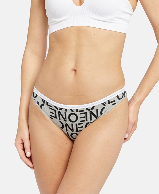 

Стринги, упаковка 2 шт. Calvin Klein Underwear, экрю