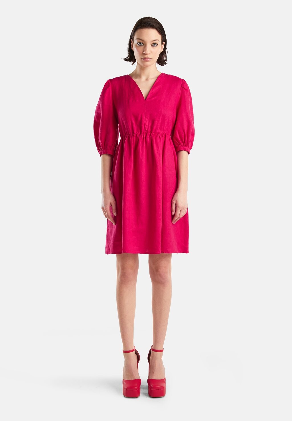 

Летнее платье United Colors of Benetton, красный