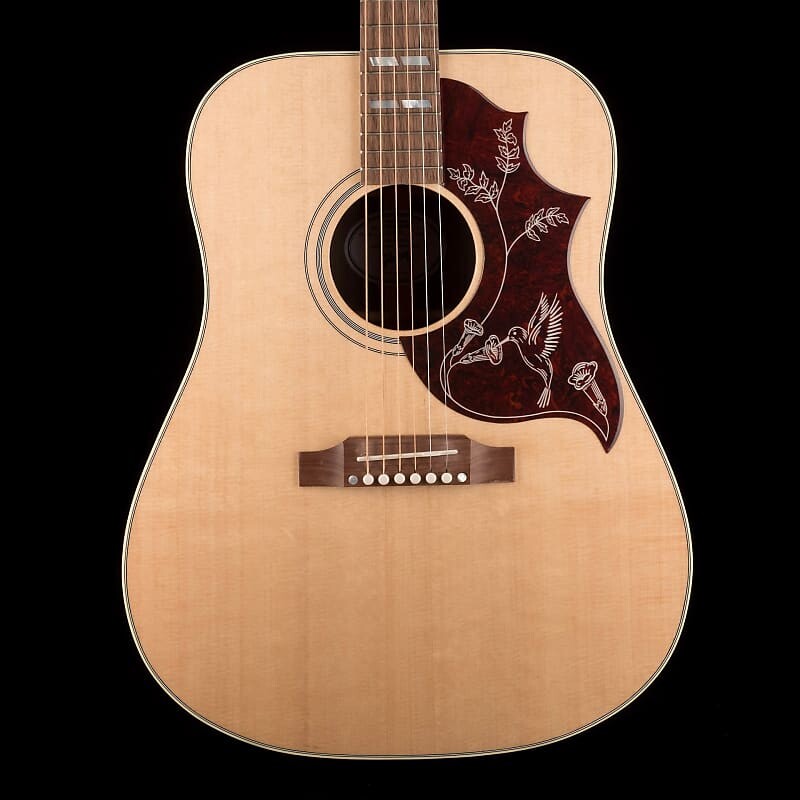 

Акустическая гитара Gibson Hummingbird Studio Walnut Natural with Case