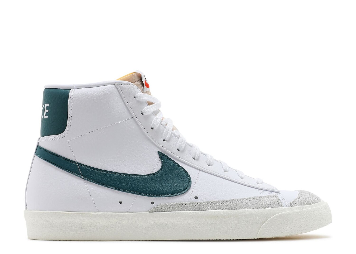 

Кроссовки Nike Blazer Mid '77 Vintage 'White Dark Teal Green', белый