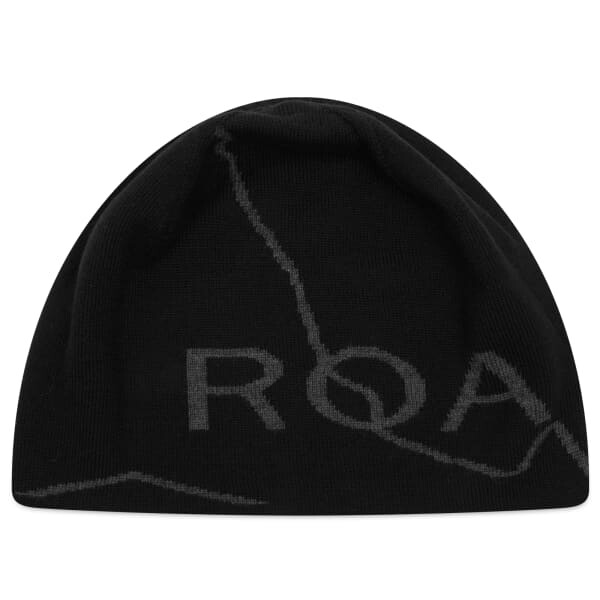 

Шапочка с логотипом Roa, черный