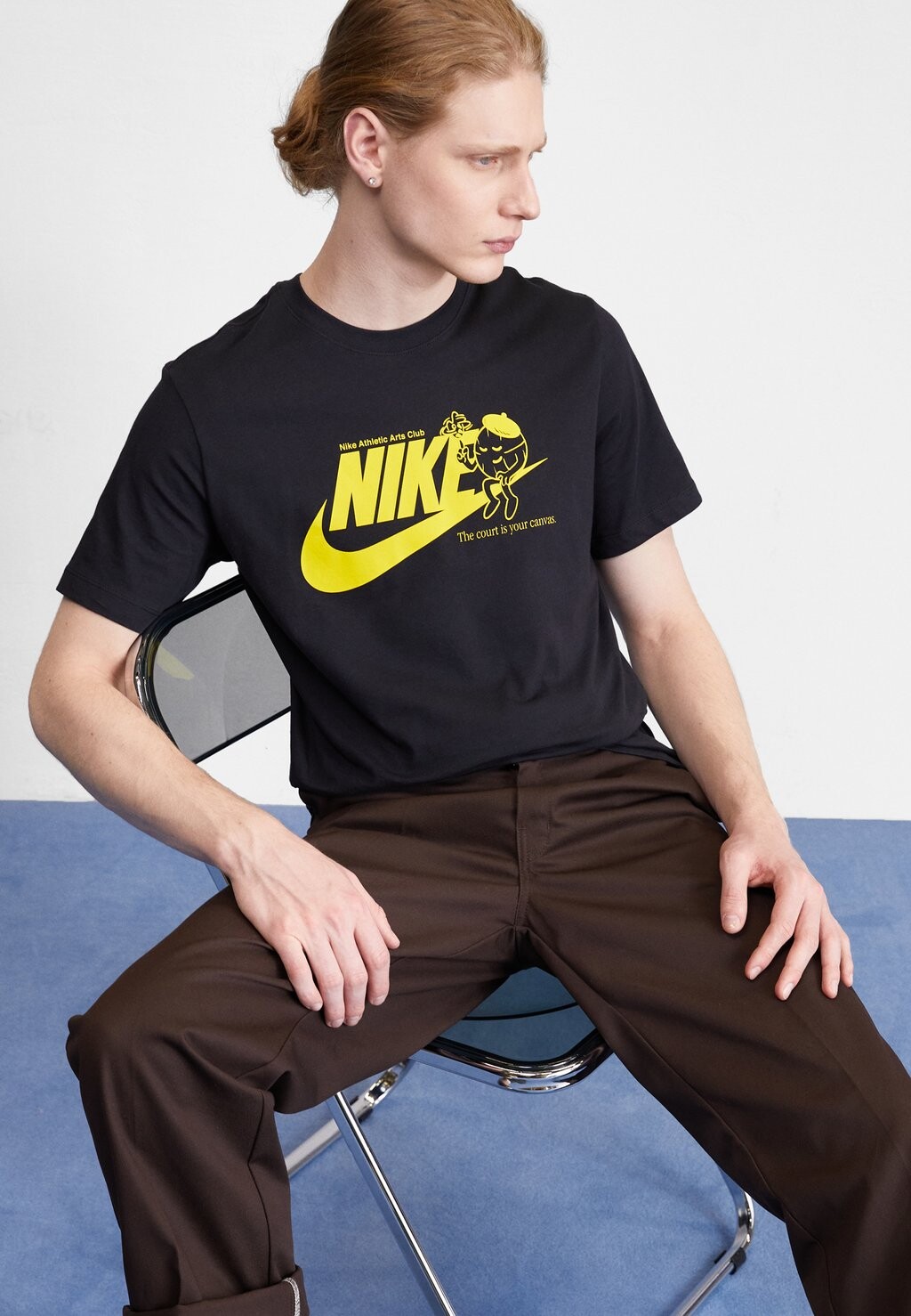 

Футболка с принтом Nike, черный