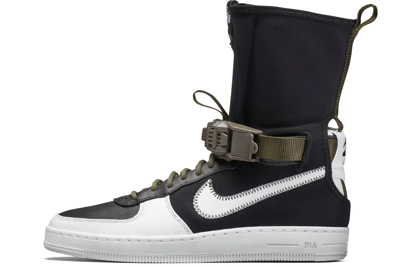 

Кроссовки Nike Air Force 1 High Skate унисекс