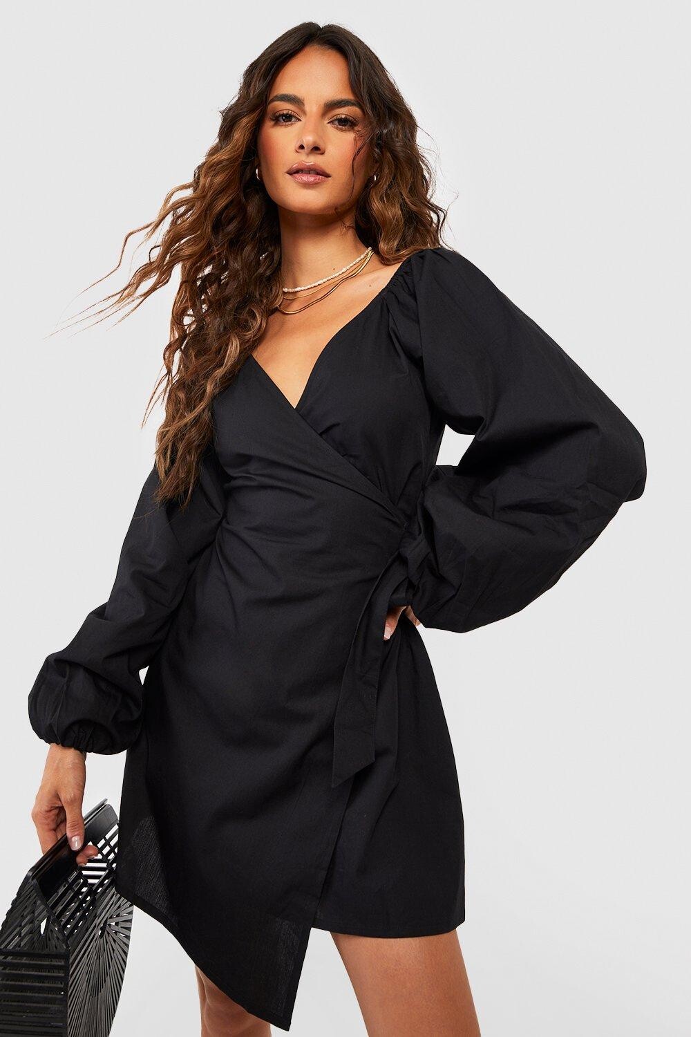 

Платье из поплин с рукавами и запахом Boohoo, черный